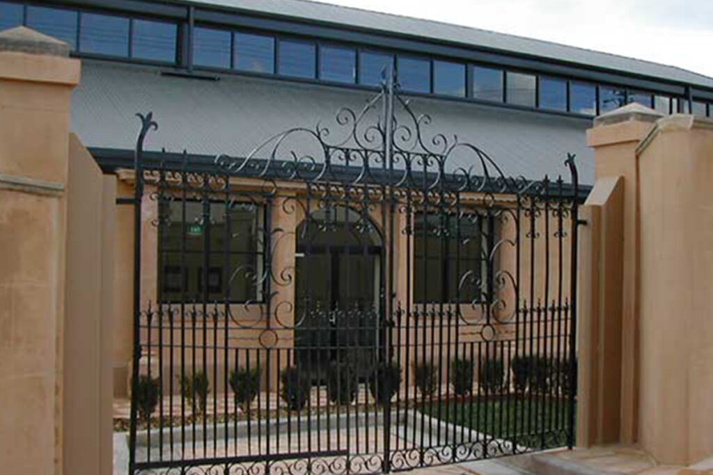 4-Bowral-Performing-Arts-Centre-01