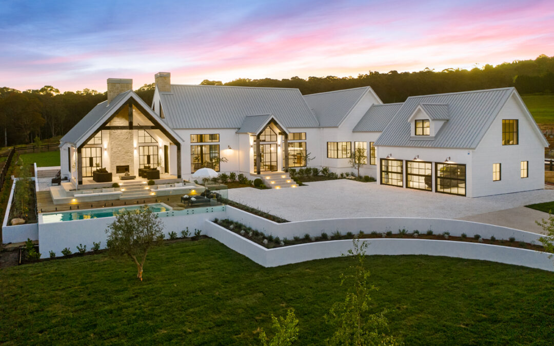 Pavilion Style Adaptation of a Traditional Farmhouse