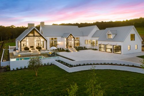 Pavilion Style Adaptation of a Traditional Farmhouse